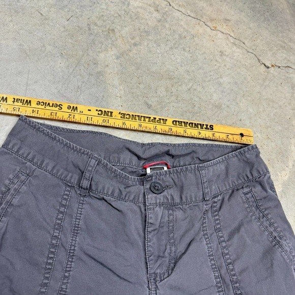 The North Face Women TNF Outdoors Capri Pants Flat Front Pockets Gray Medium - Picture 4 of 10